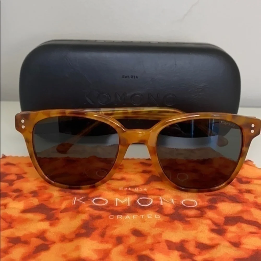 Komono Sunglasses Renee Orange tan Caramel Demi New